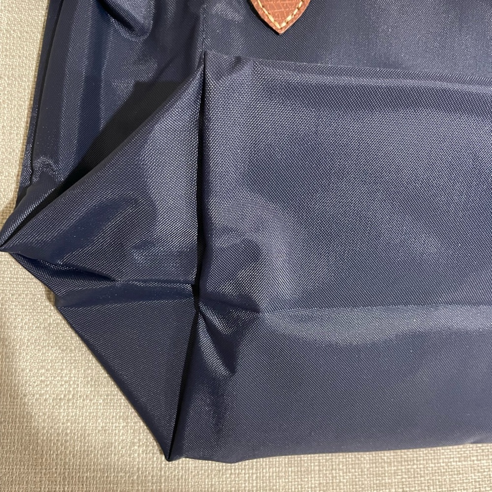 Longchamp Le pliage small tote bag in marine navy blue - Picture 5 of 12